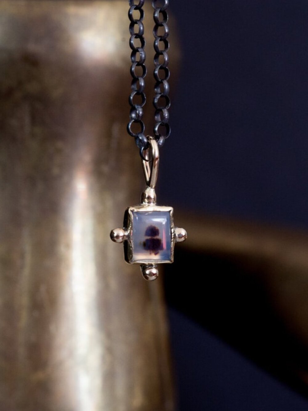 Montana agate gold pendant with chain